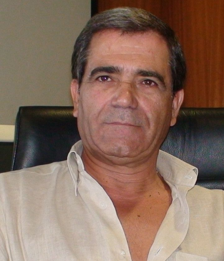 A Alexandre, 57