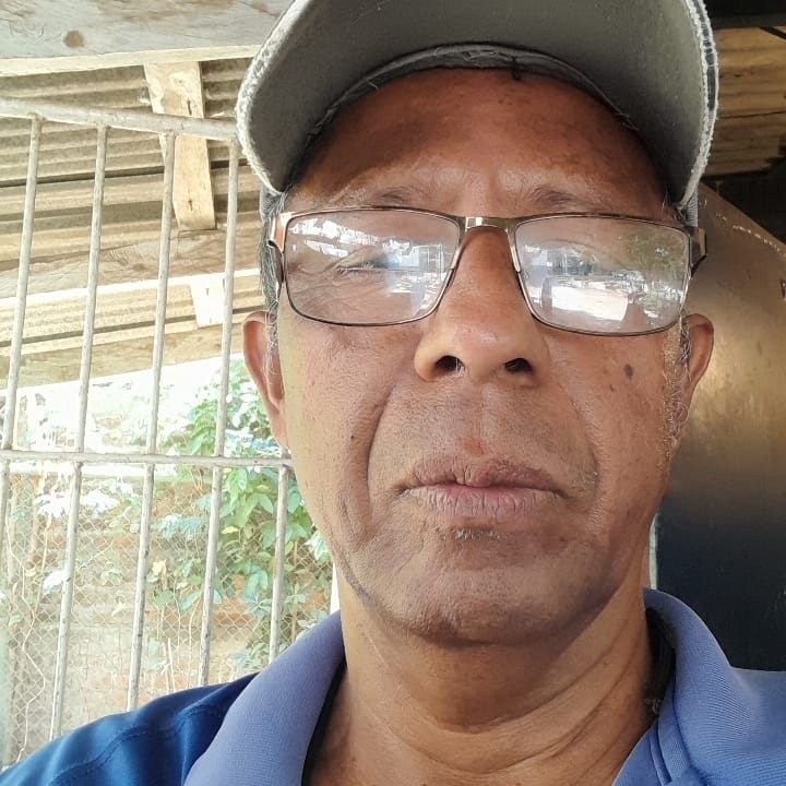Alvaro, 58