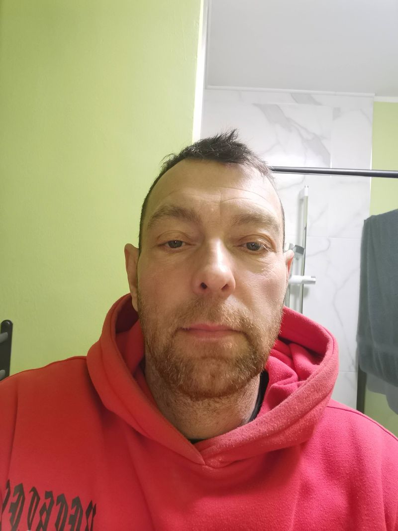 Tadek, 49