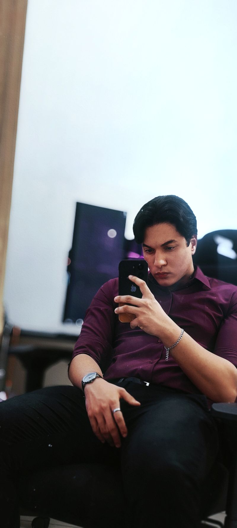 Gabriel, 20