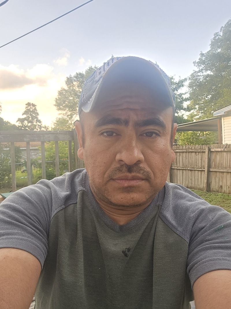 Jorge, 42