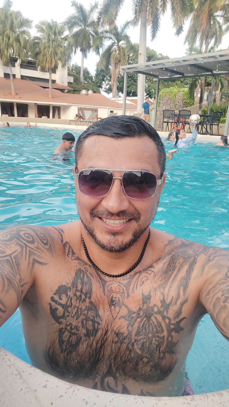 Pablo, 45
