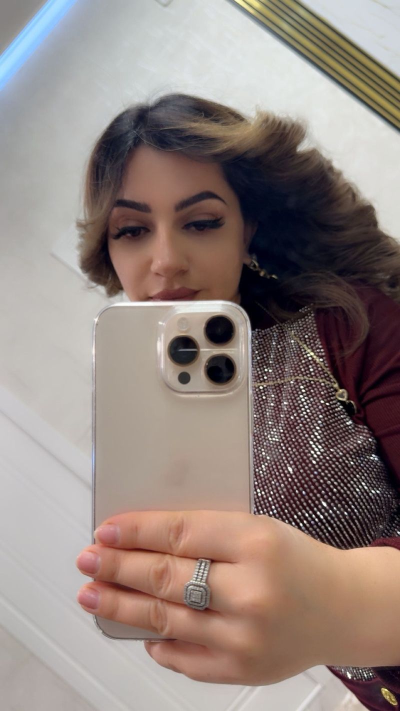 Noza, 35