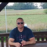 Bartek, 44