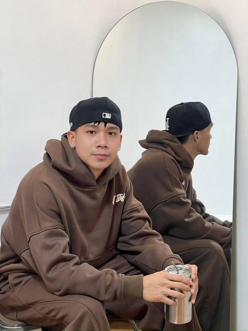 Seiven, 23