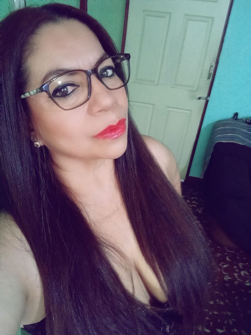Carolina, 47
