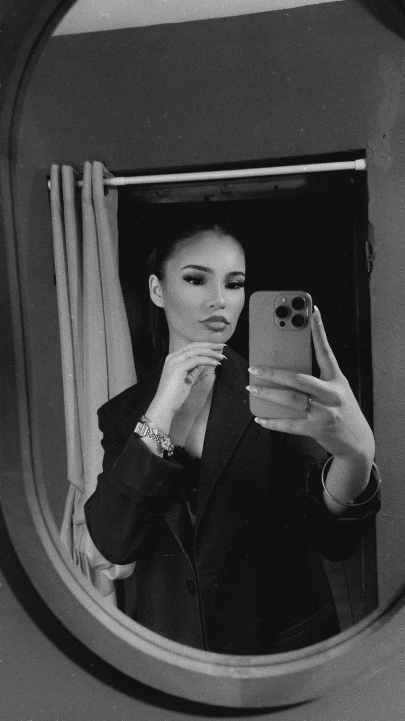 Tatiana, 20