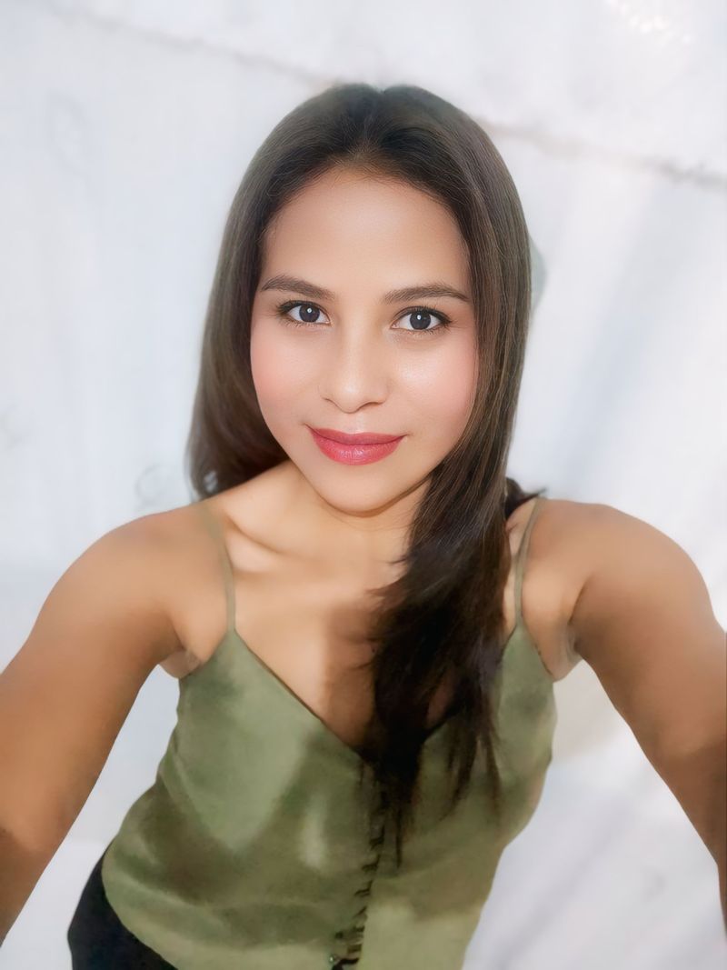 Bianca, 38
