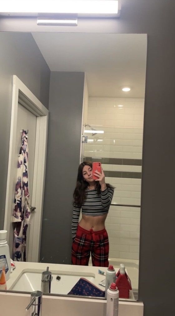 Kimmy, 21