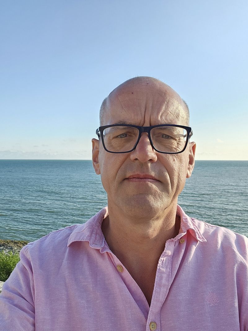 Antoine, 57
