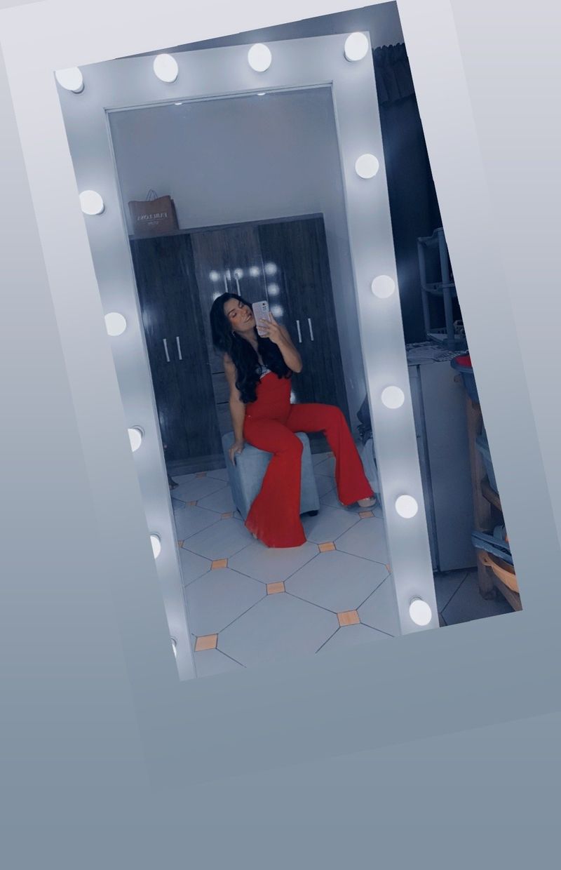 Maia, 24