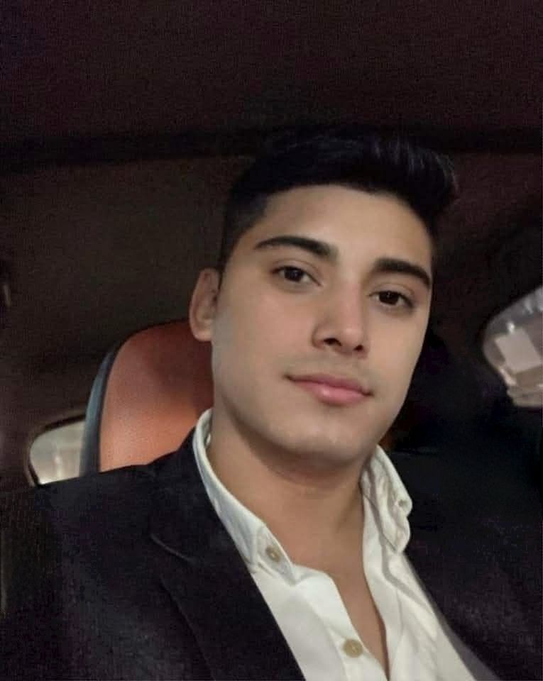 Rony, 27