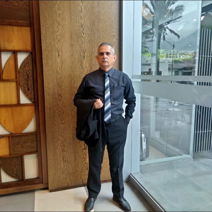 Samuel, 55