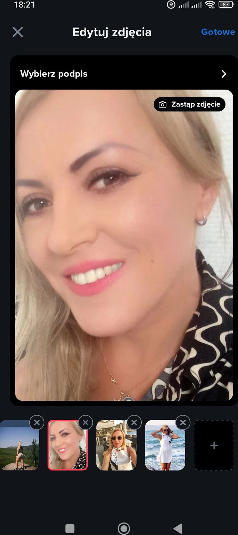 Joanna, 39
