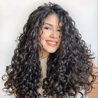 Ana Clara, 28