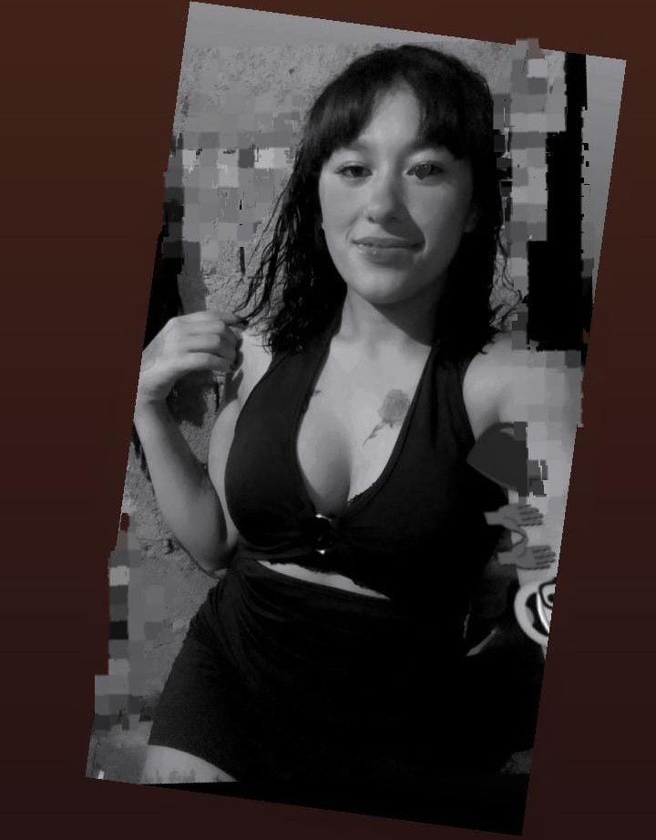 Lucia, 19