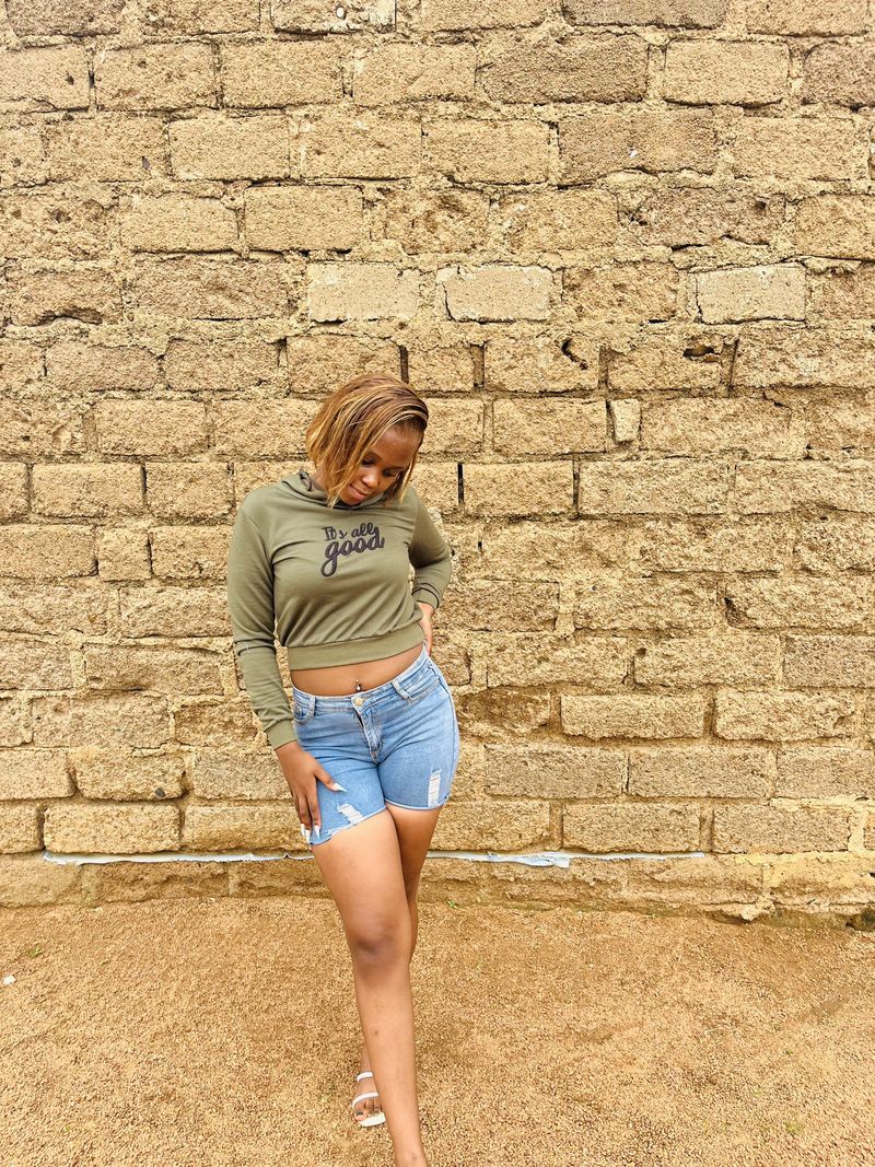 Buhle, 19