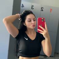 Amelka, 28