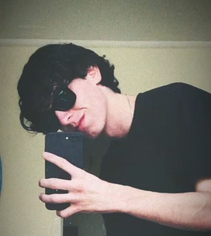 Vice, 19