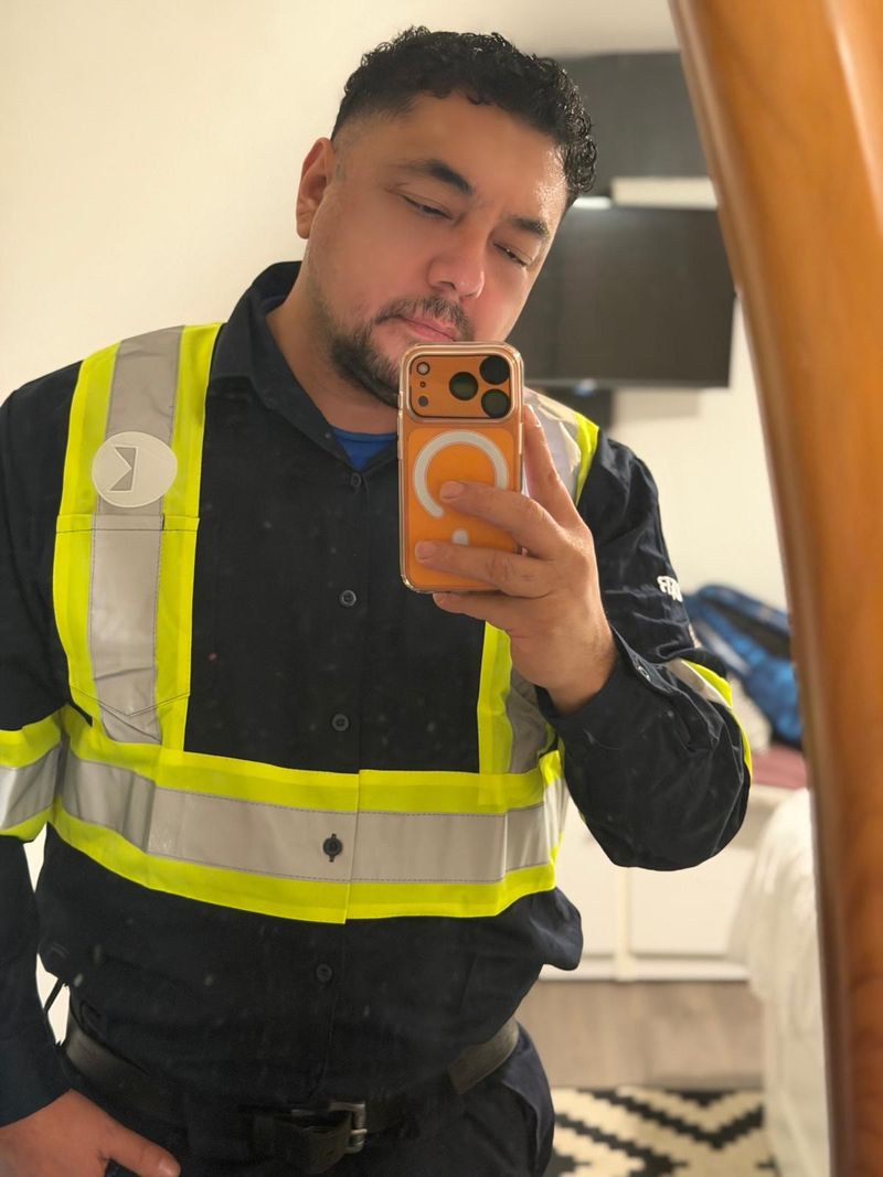 Javier, 45