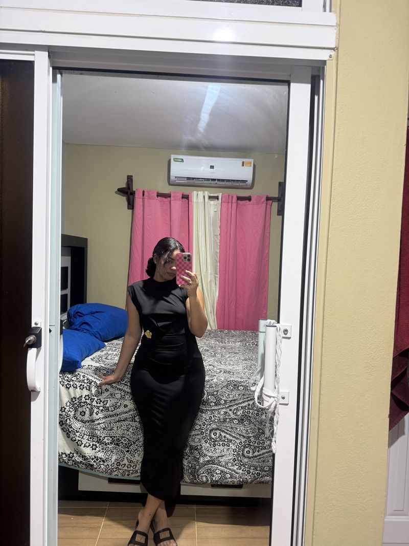 Nabila Rey, 22