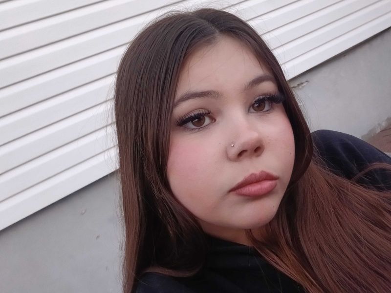 Eva, 20