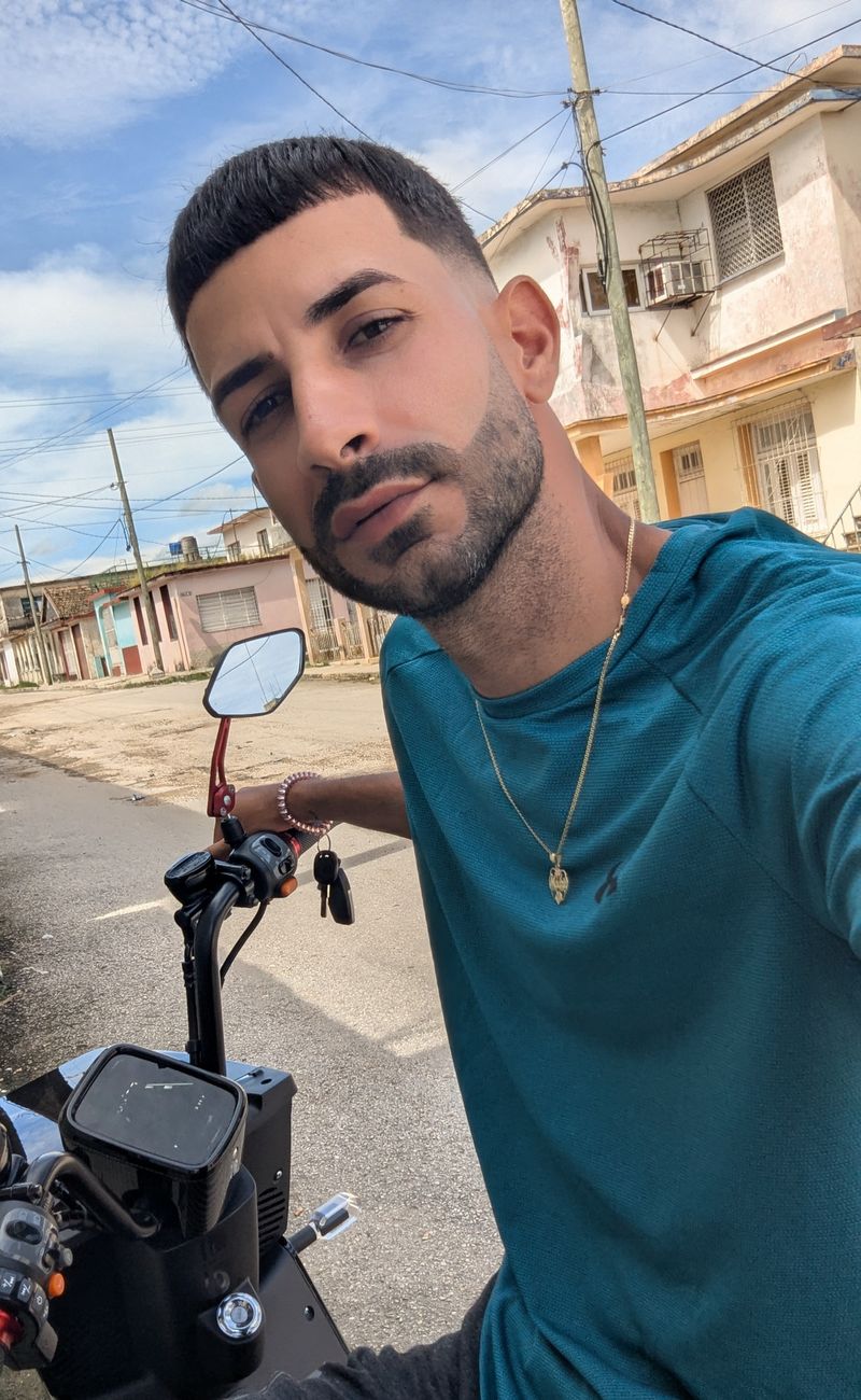 Magdiel, 30