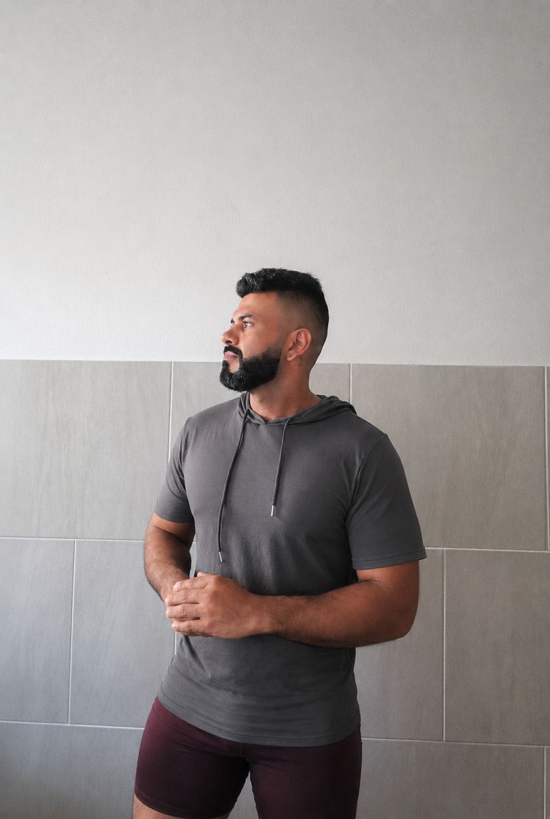 Jonathan, 33