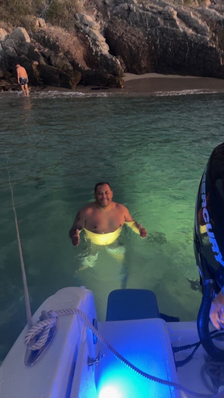 Rafael, 48