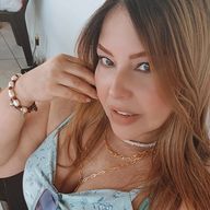 Suly, 49