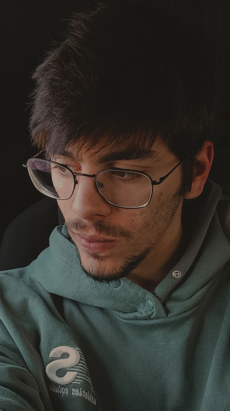 Kaleb, 21