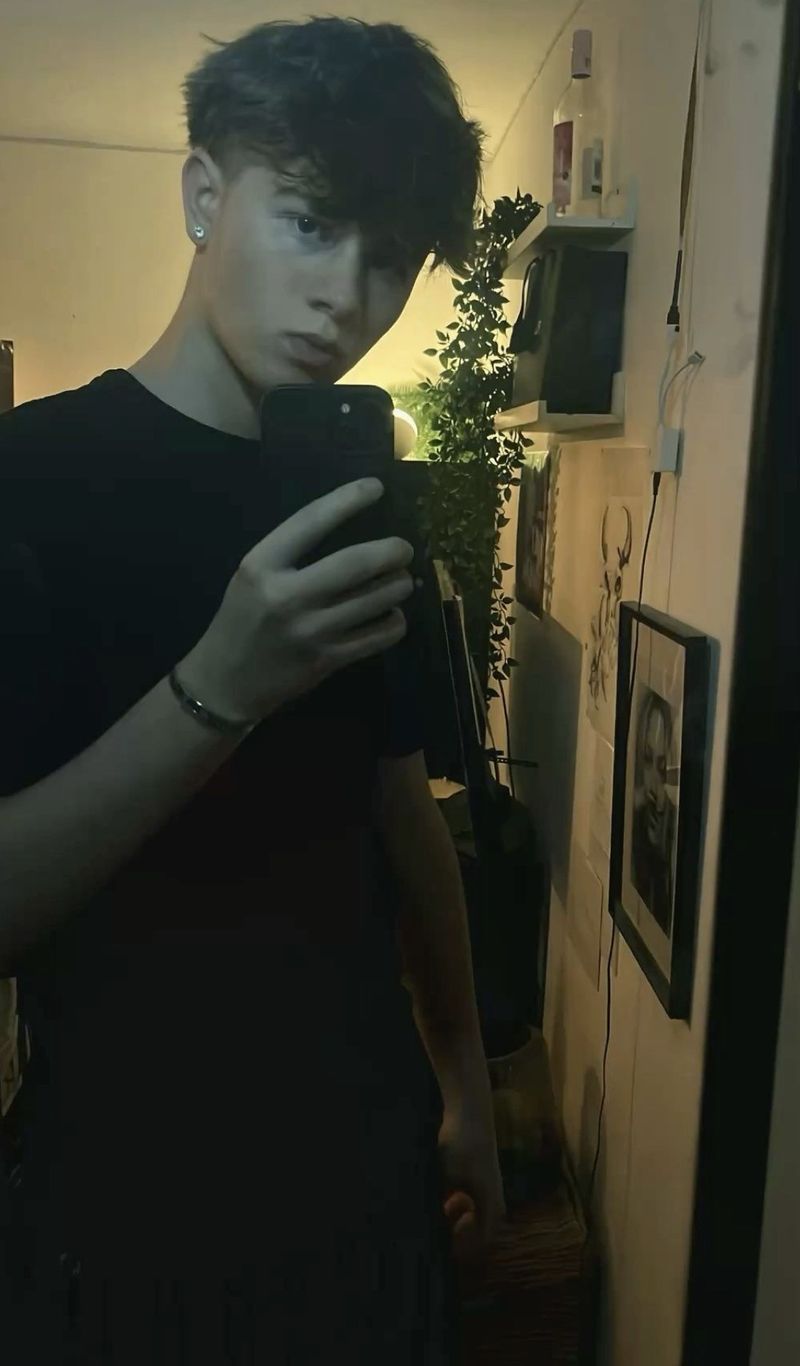 Samir, 18
