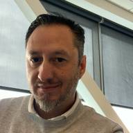 Oskar, 45