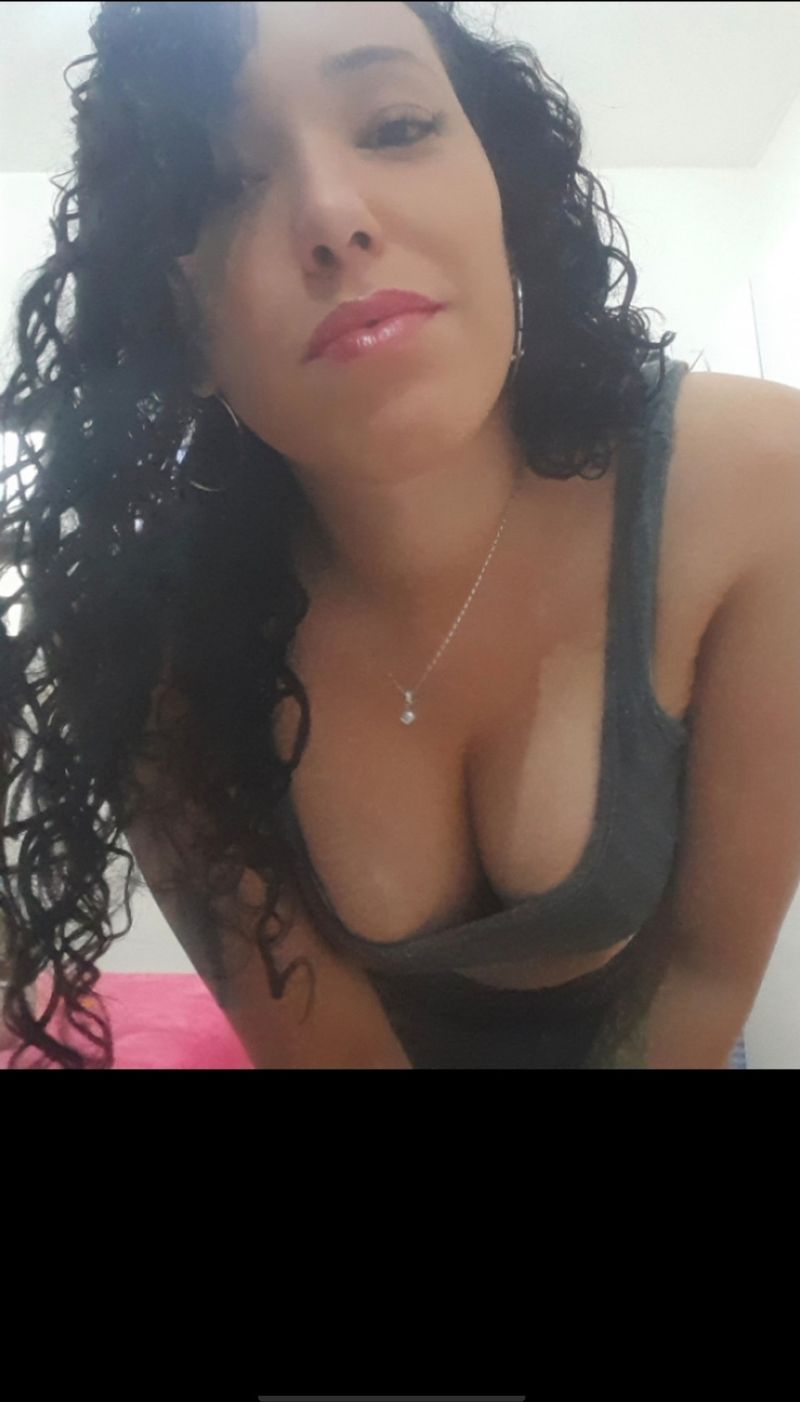 Fátima, 35