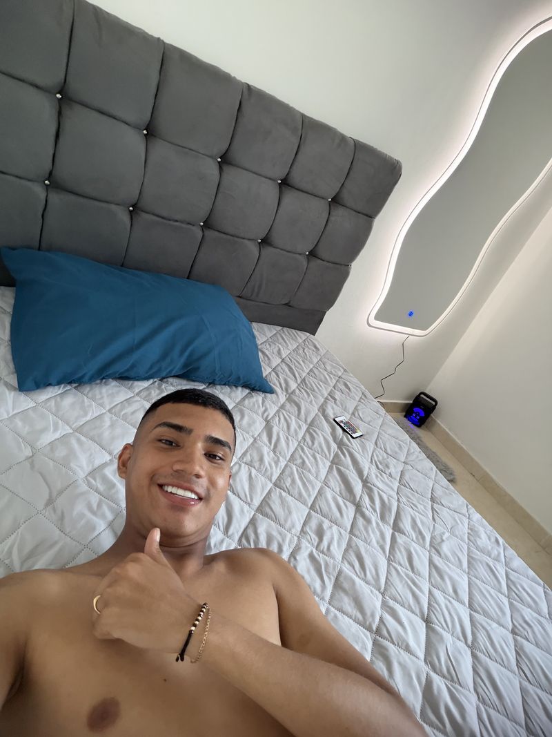 Edwin G, 20