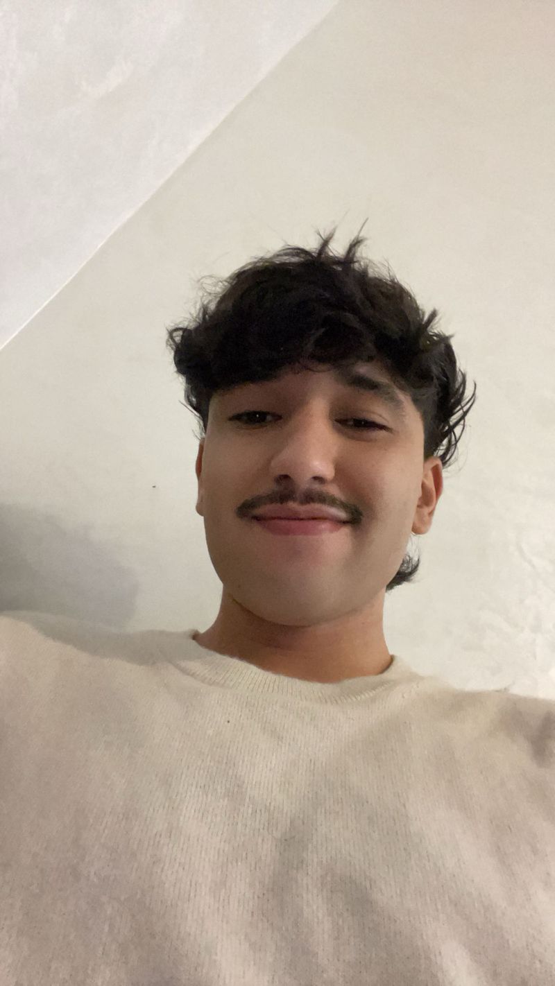 Mohamed, 21