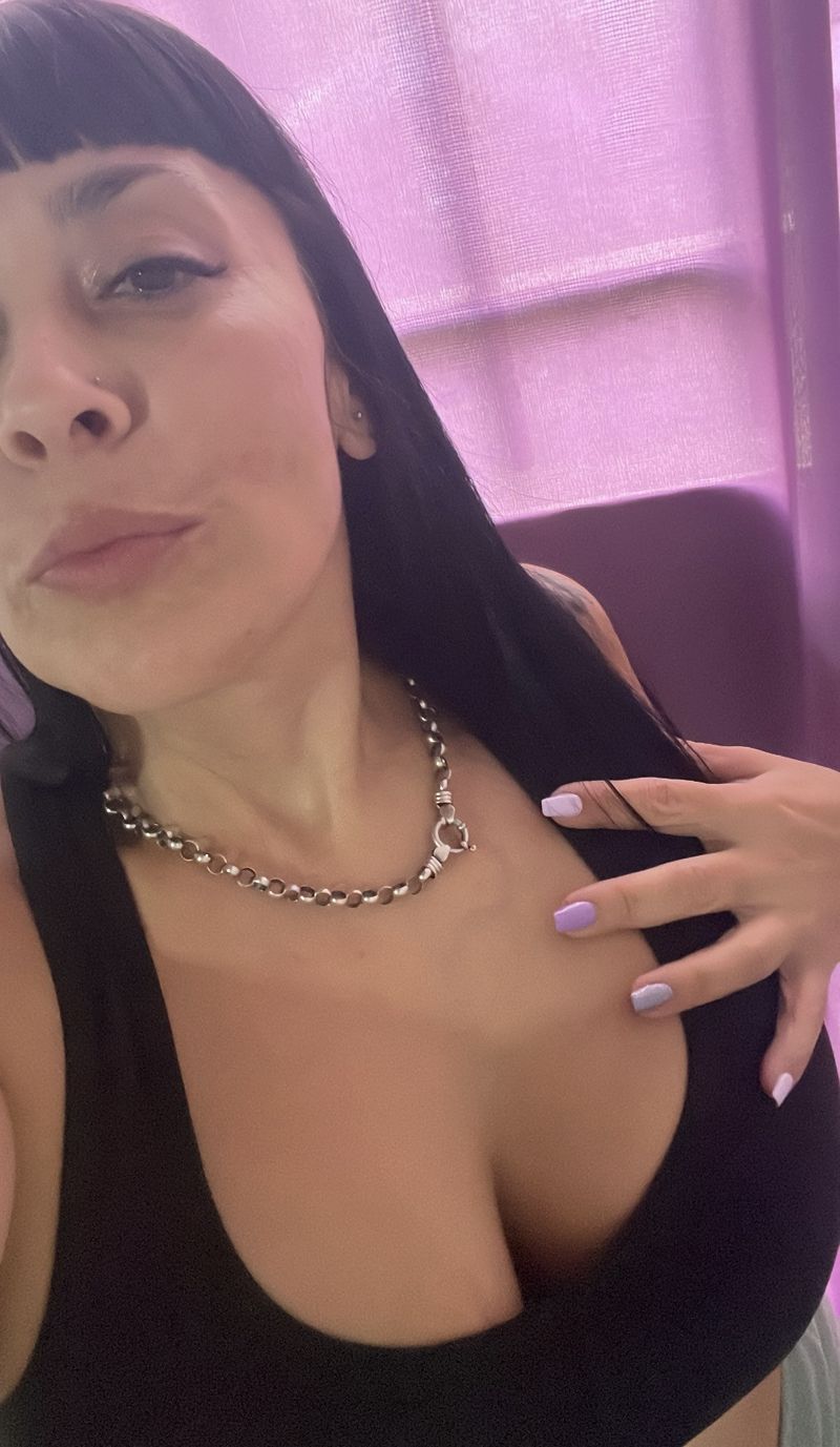 Erica, 45