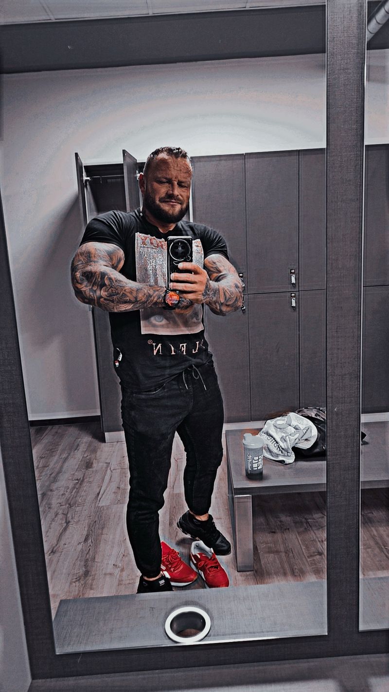 Piotr, 40