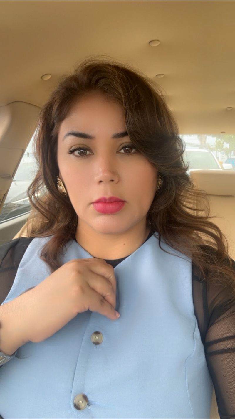Graciela, 42