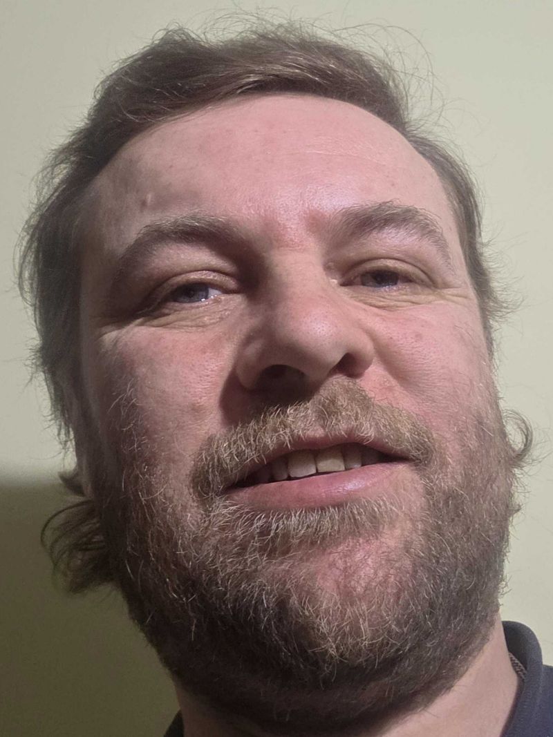 Marek, 43