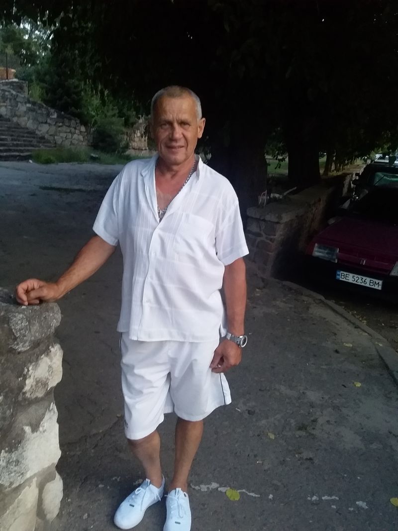 Александр, 60