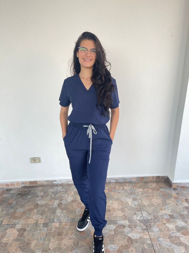 Meli, 30