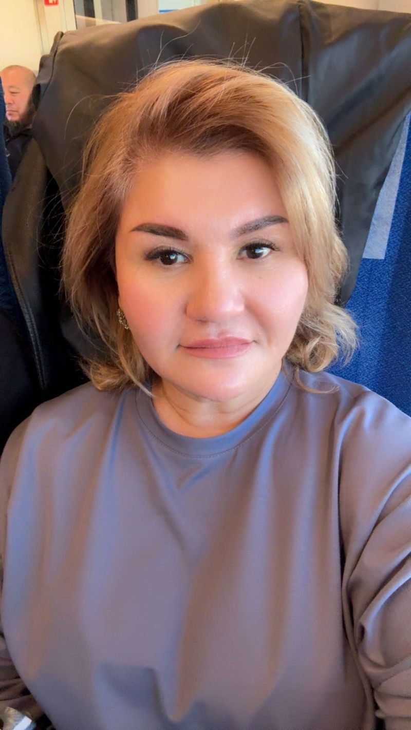 Olya, 53
