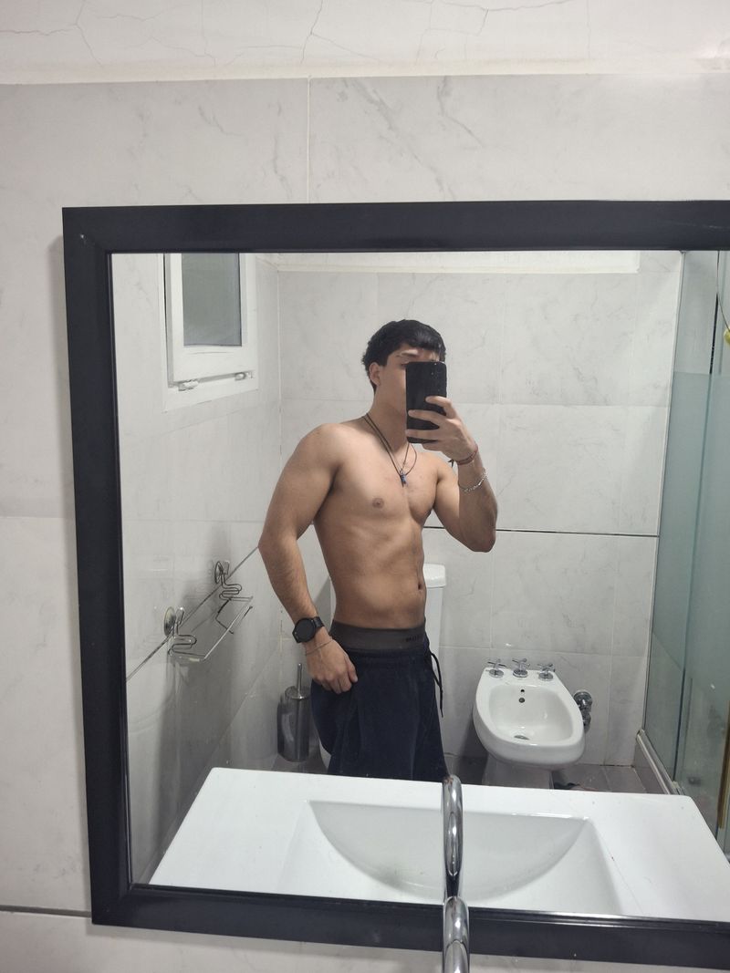 Maicol, 18