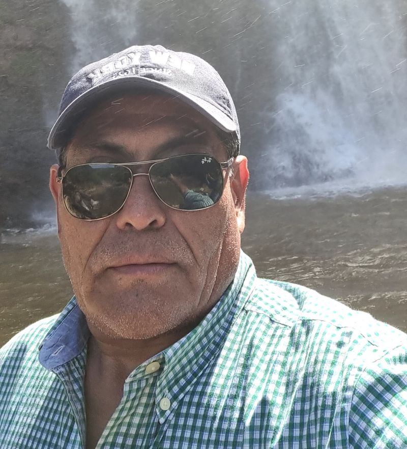 Ricardo Burgos, 54