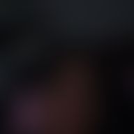 Nathaly, 35