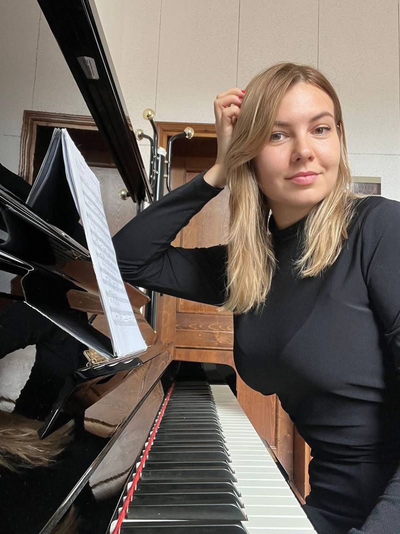 Yuliya, 38