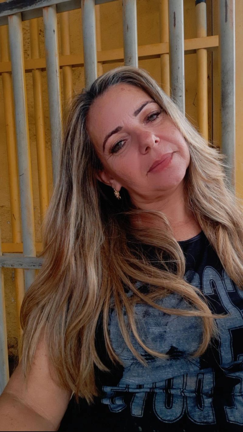 Nicelia Alice, 48