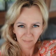 Lila, 45