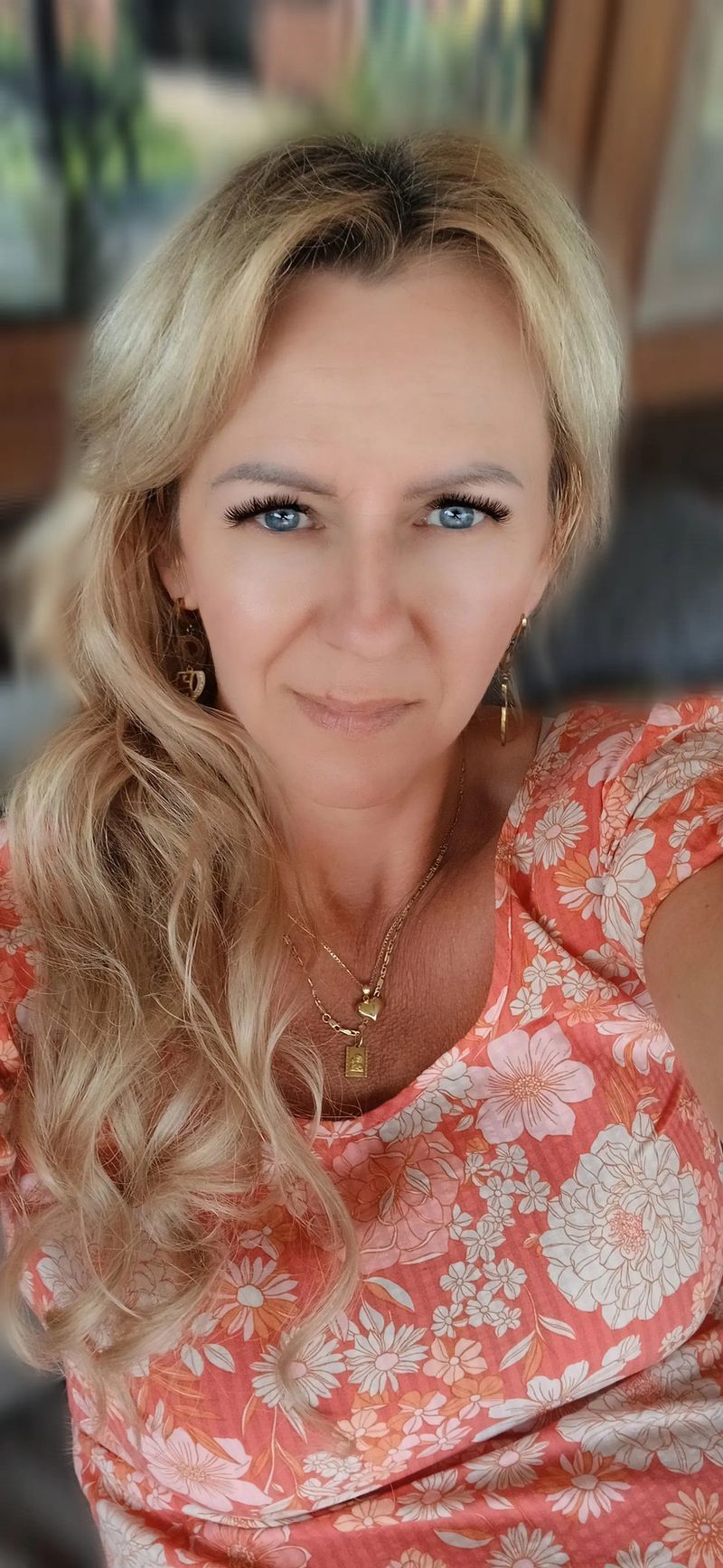 Lila, 45